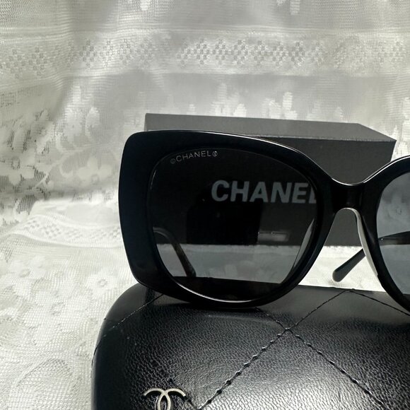 Chanel women\'s sunglasses main image 4